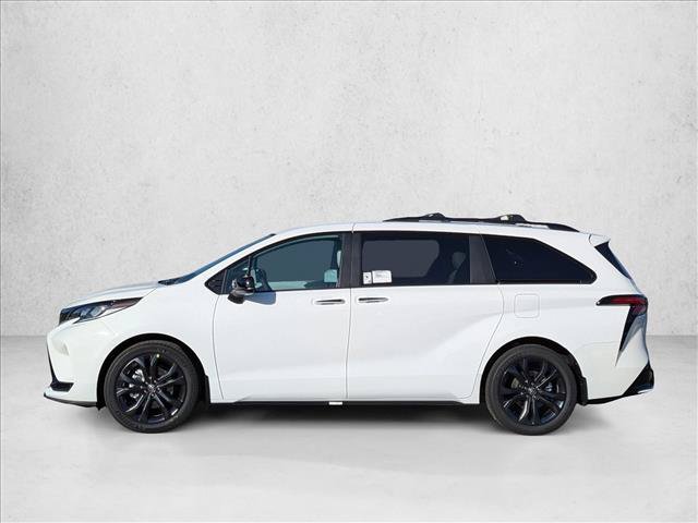 New 2026 Toyota Sienna XSE FWD image 5