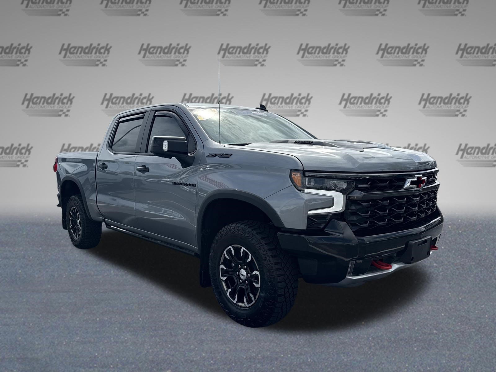 Used 2024 Chevrolet Silverado 1500 ZR2 w/ Technology Package AWD/4WD image 2