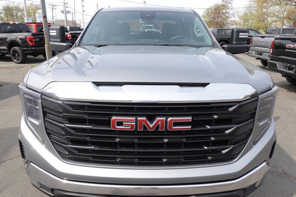Used 2023 GMC Sierra 1500 Pro w/ Pro Value Package AWD/4WD image 7