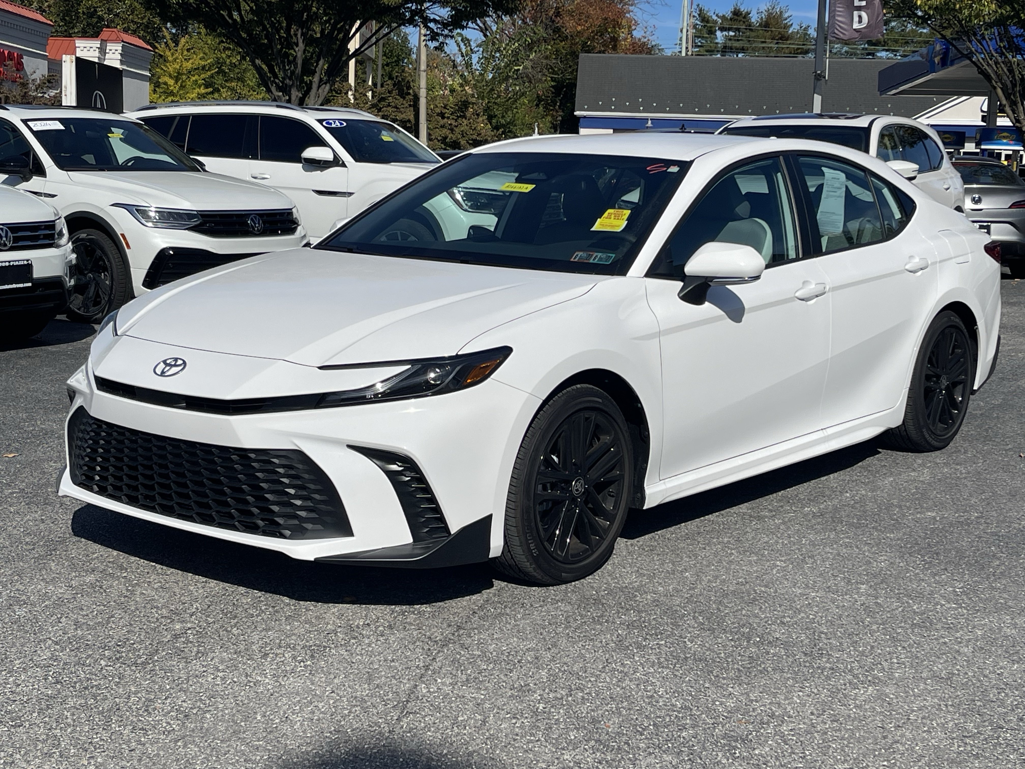 Used 2026 Toyota Camry SE FWD image 2