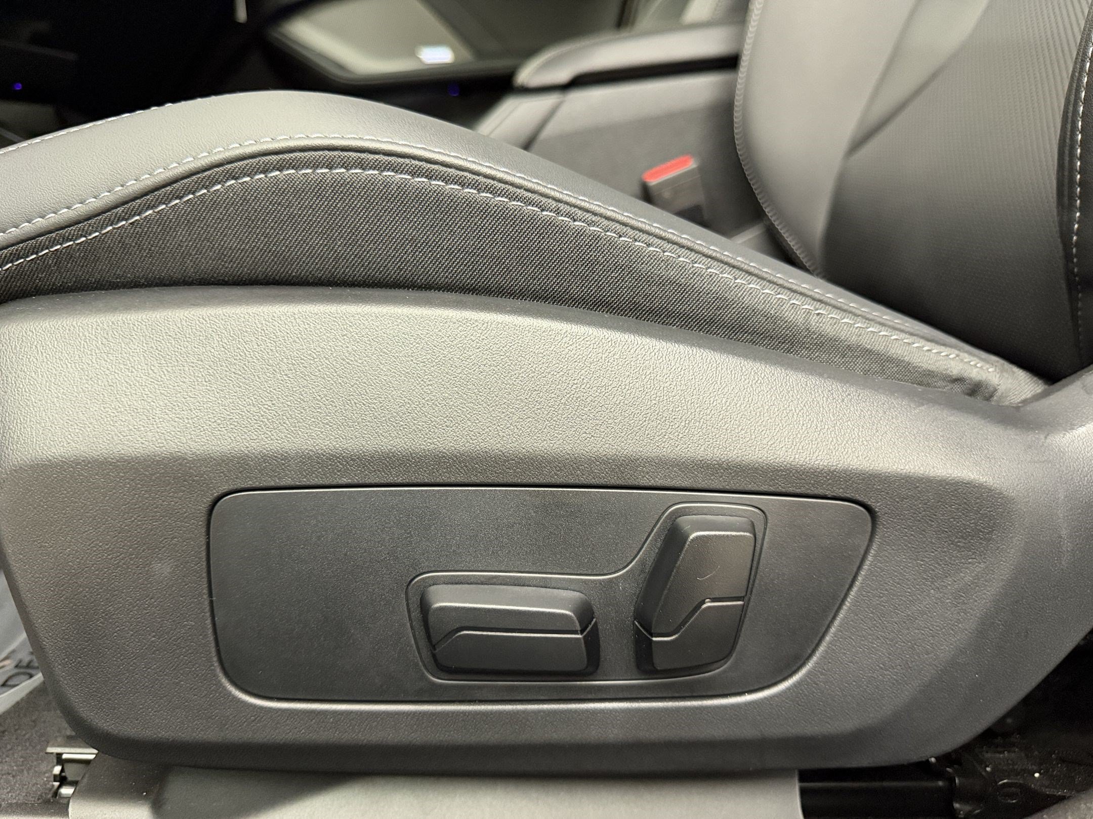 Used 2026 BMW 228i w/ Technology Package FWD image 16