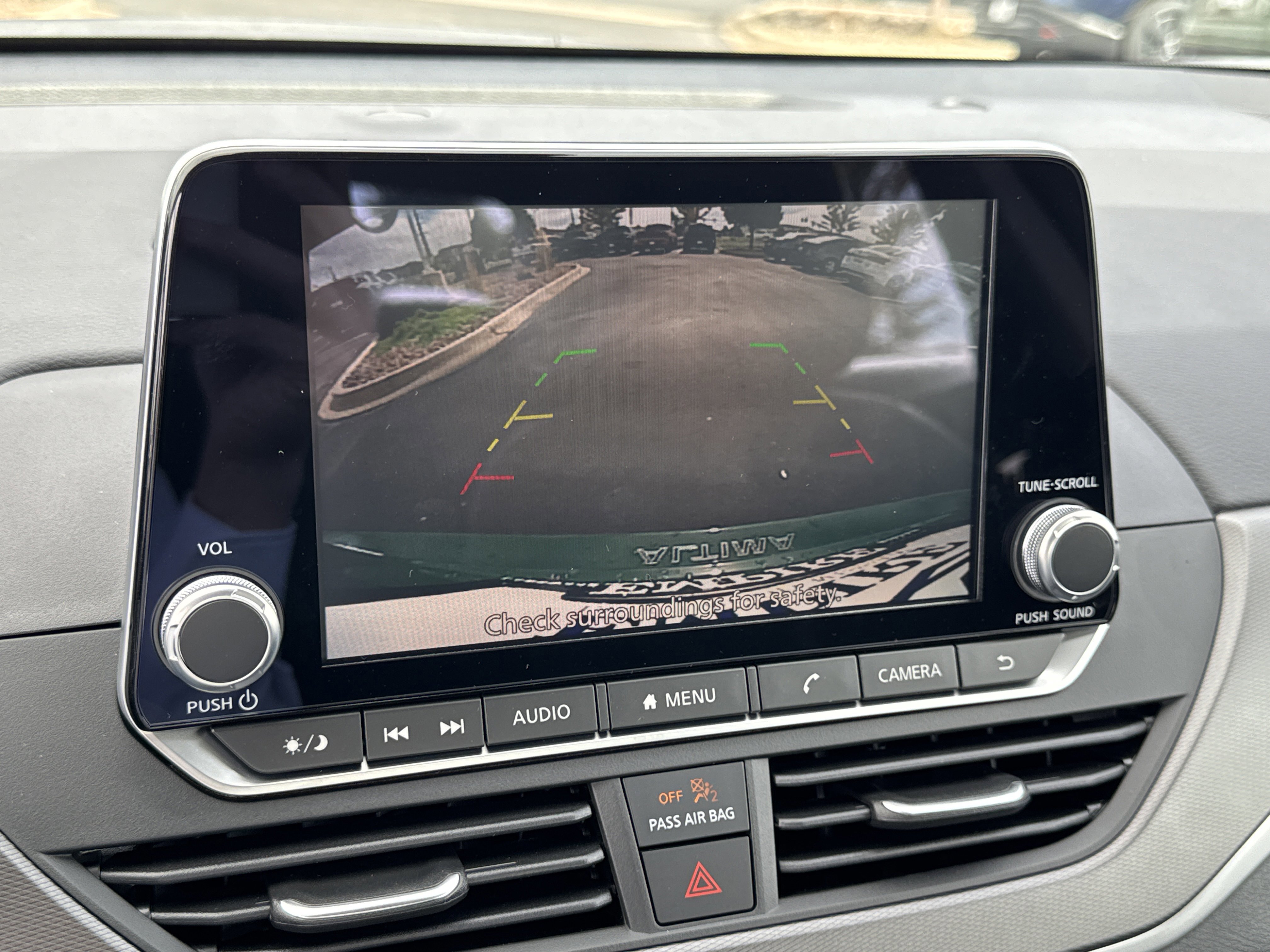 New 2025 Nissan Altima 2.5 SR AWD/4WD image 22