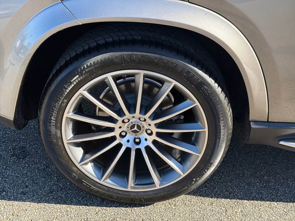 Used 2021 Mercedes-Benz GLE 350 w/ AMG Line Exterior image 17