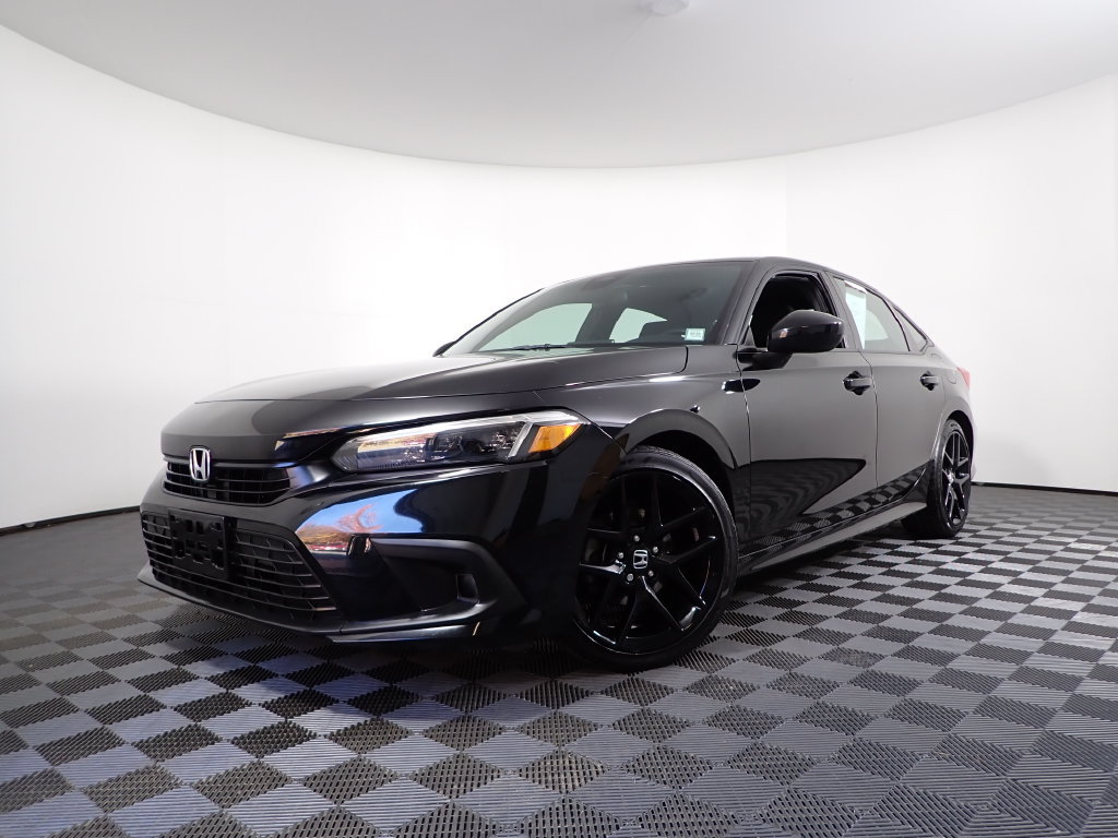 Used 2023 Honda Civic Sport image 2