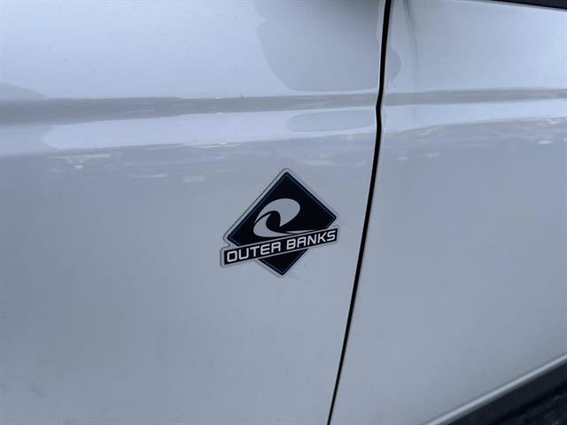 Used 2025 Ford Bronco Outer Banks image 11