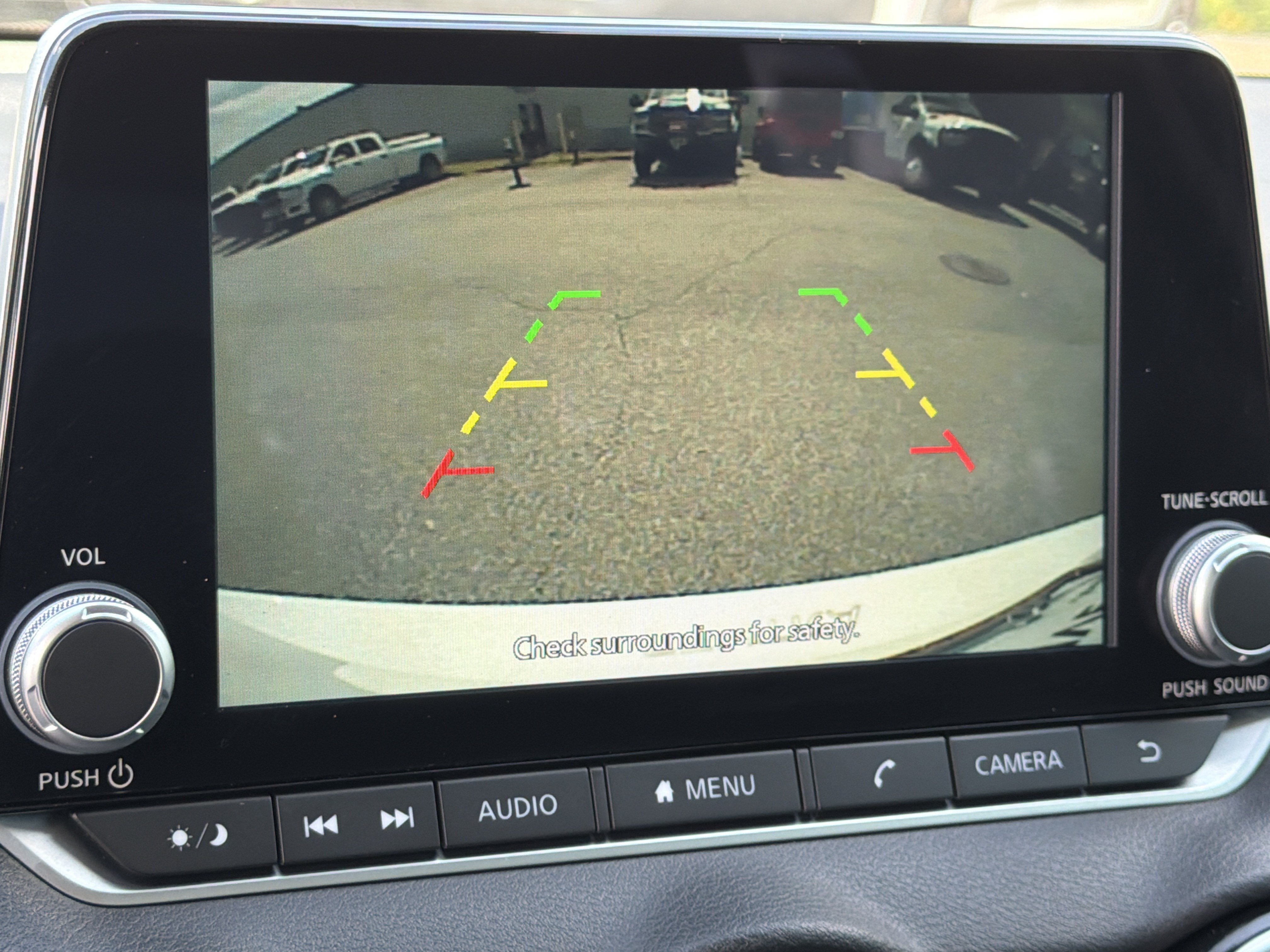Used 2025 Nissan Sentra SV FWD image 34
