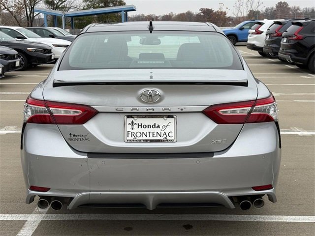 Used 2020 Toyota Camry XSE image 5