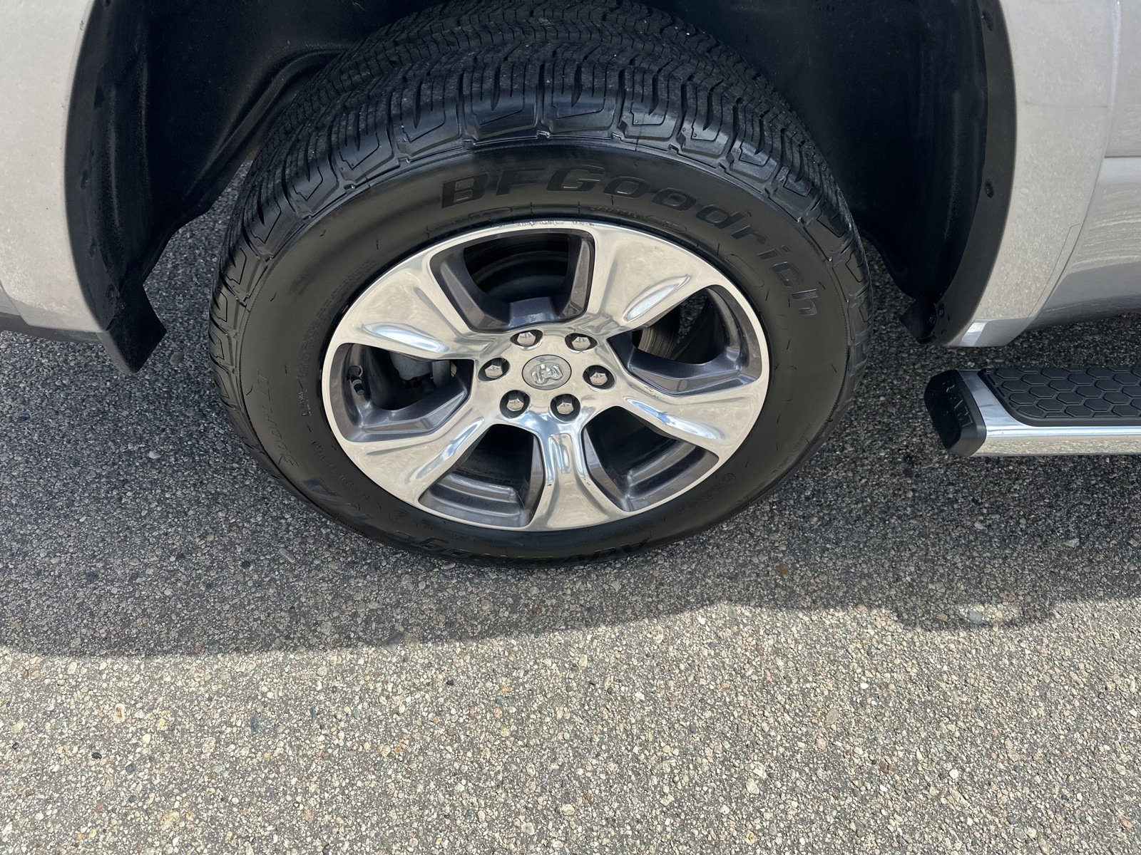 Certified 2020 RAM 1500 Laramie image 11