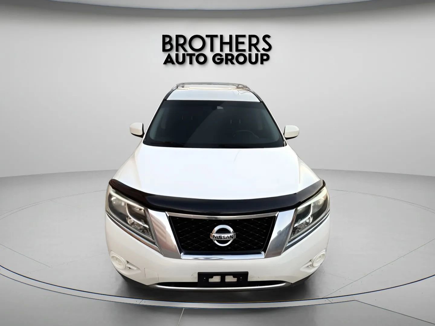 Used 2014 Nissan Pathfinder SV w/ Trailer Tow Package image 4