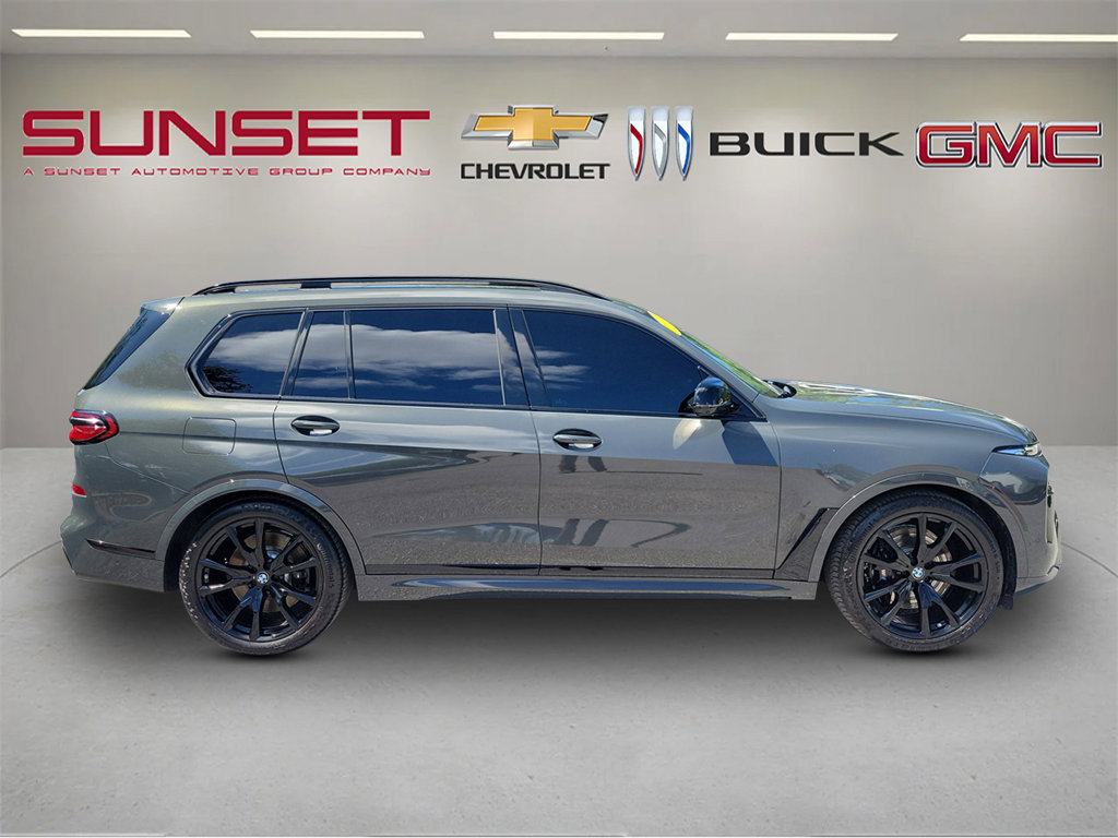 Used 2023 BMW X7 M60i w/ Executive Package AWD/4WD image 3