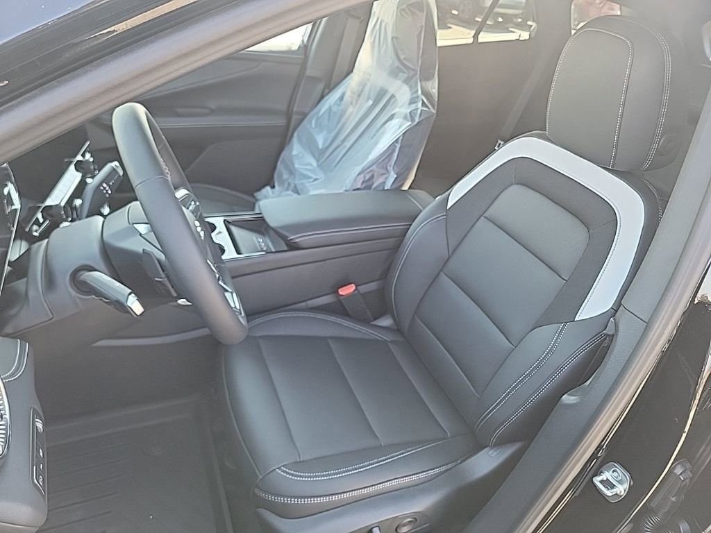 New 2026 Chevrolet Blazer EV LT image 9