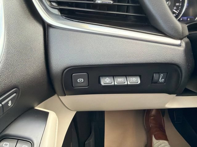 Certified 2024 Buick Enclave Avenir w/ LPO, Floor Liner Package AWD/4WD image 32
