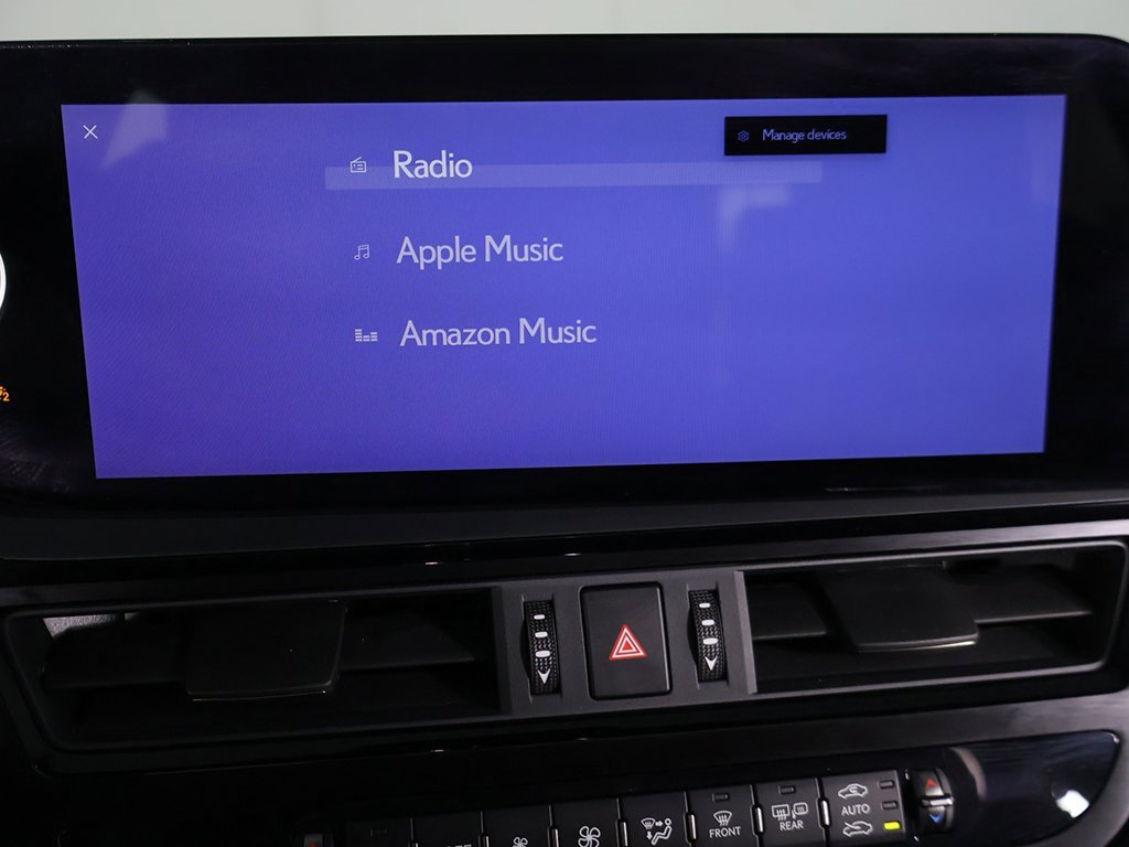 Used 2024 Lexus ES 350 F Sport w/ Technology Package image 48