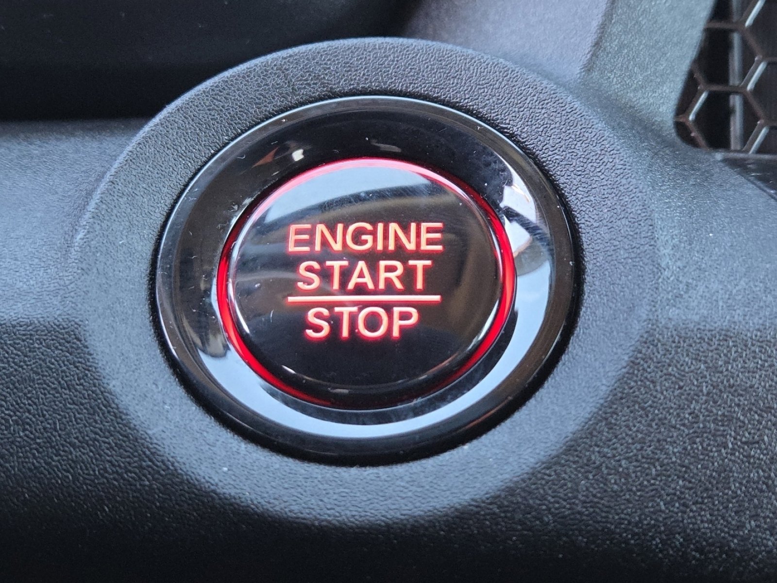 Used 2025 Honda CR-V LX image 32