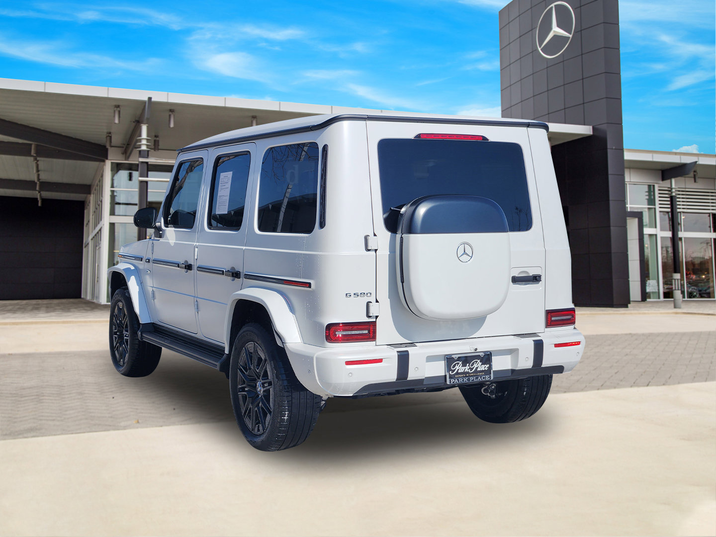 Certified 2025 Mercedes-Benz G 580 w/ EQ Technology image 4