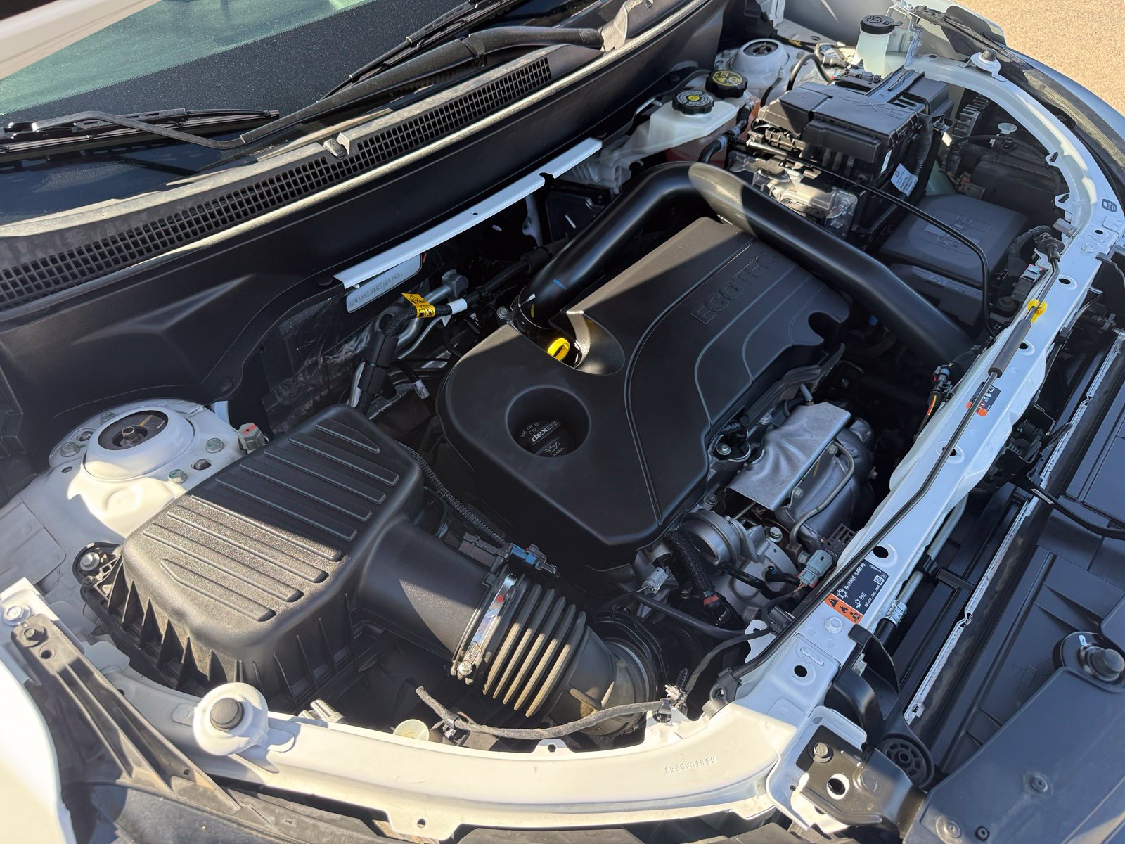 Certified 2024 Chevrolet Equinox LT FWD image 41
