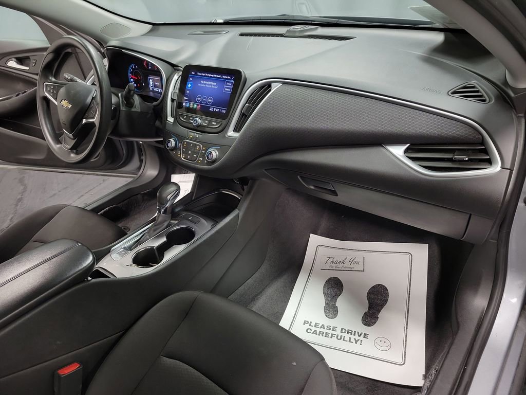 Used 2023 Chevrolet Malibu LT image 22