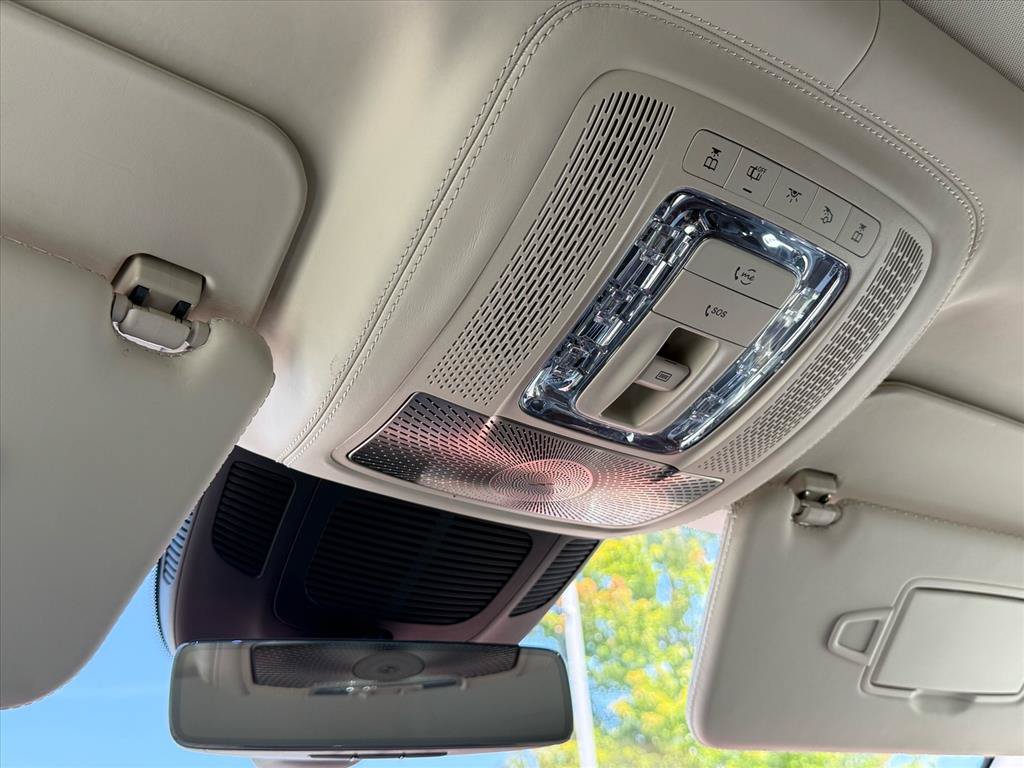 Certified 2024 Mercedes-Benz Maybach GLS 600 4MATIC image 35