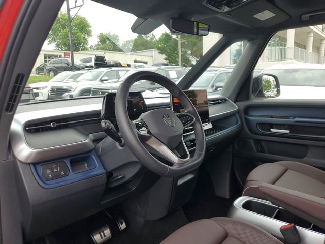 Used 2025 Volkswagen ID. Buzz Pro S Plus RWD image 18
