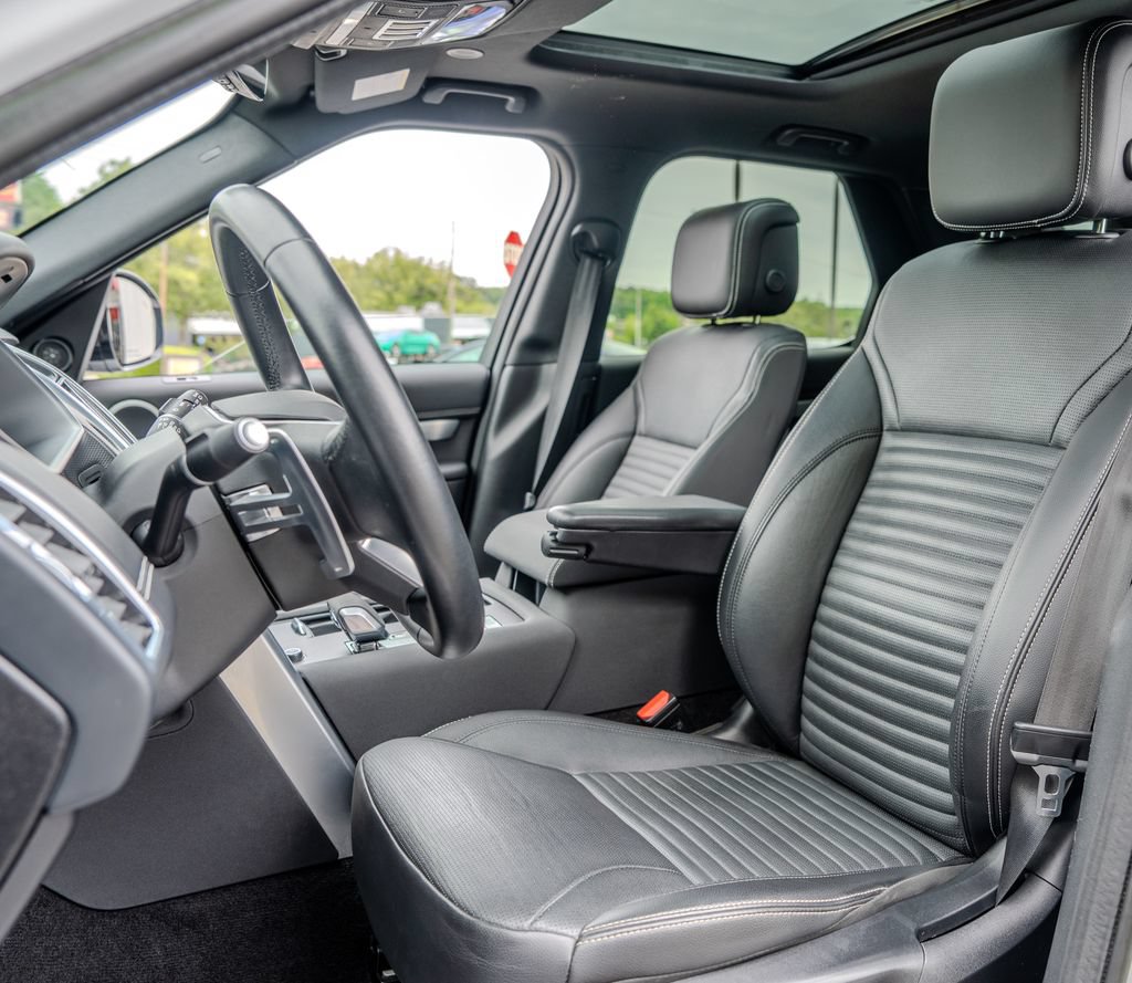 Used 2023 Land Rover Discovery S R-Dynamic AWD/4WD image 19