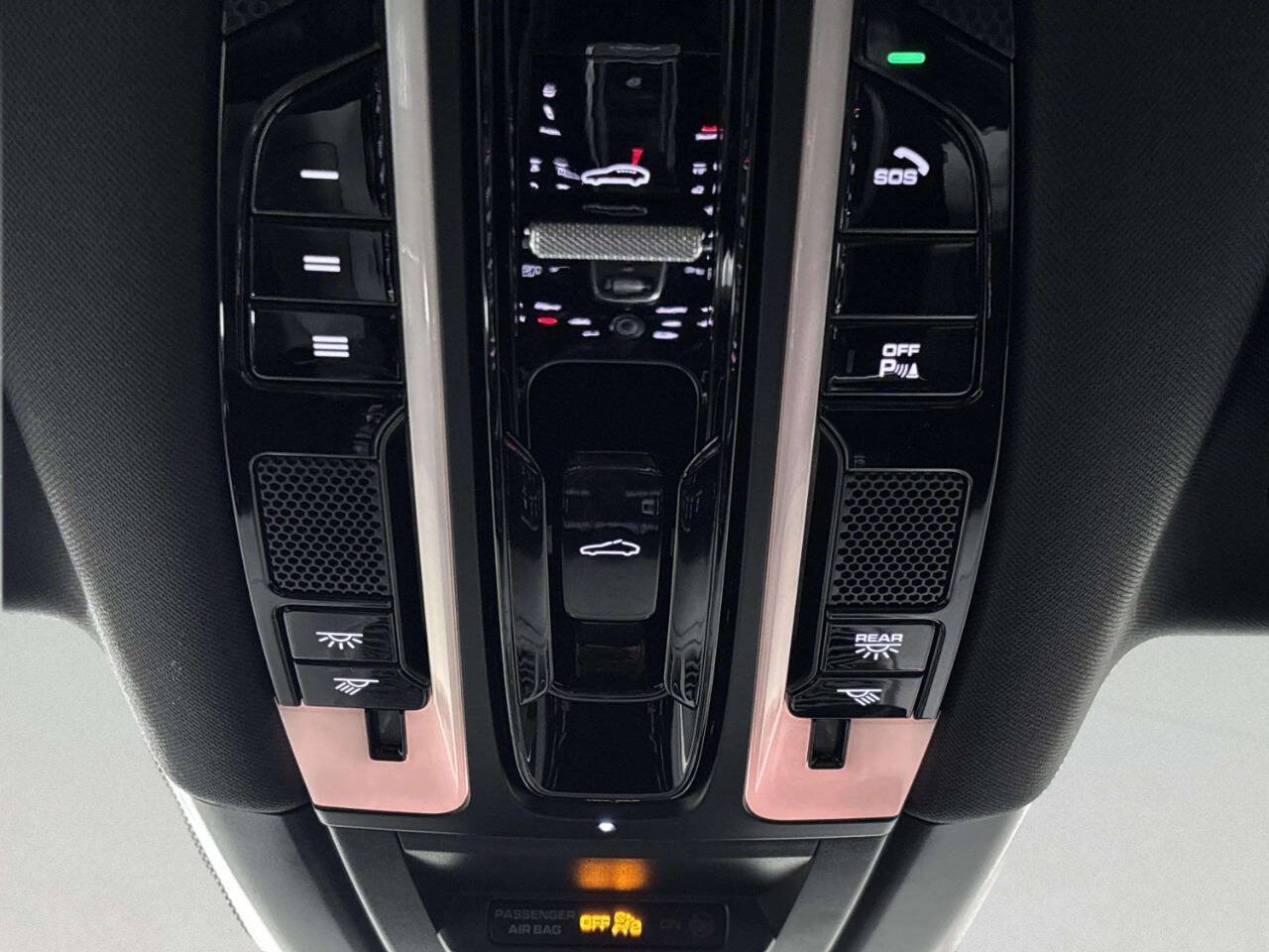 Used 2019 Porsche Cayenne S AWD/4WD image 29