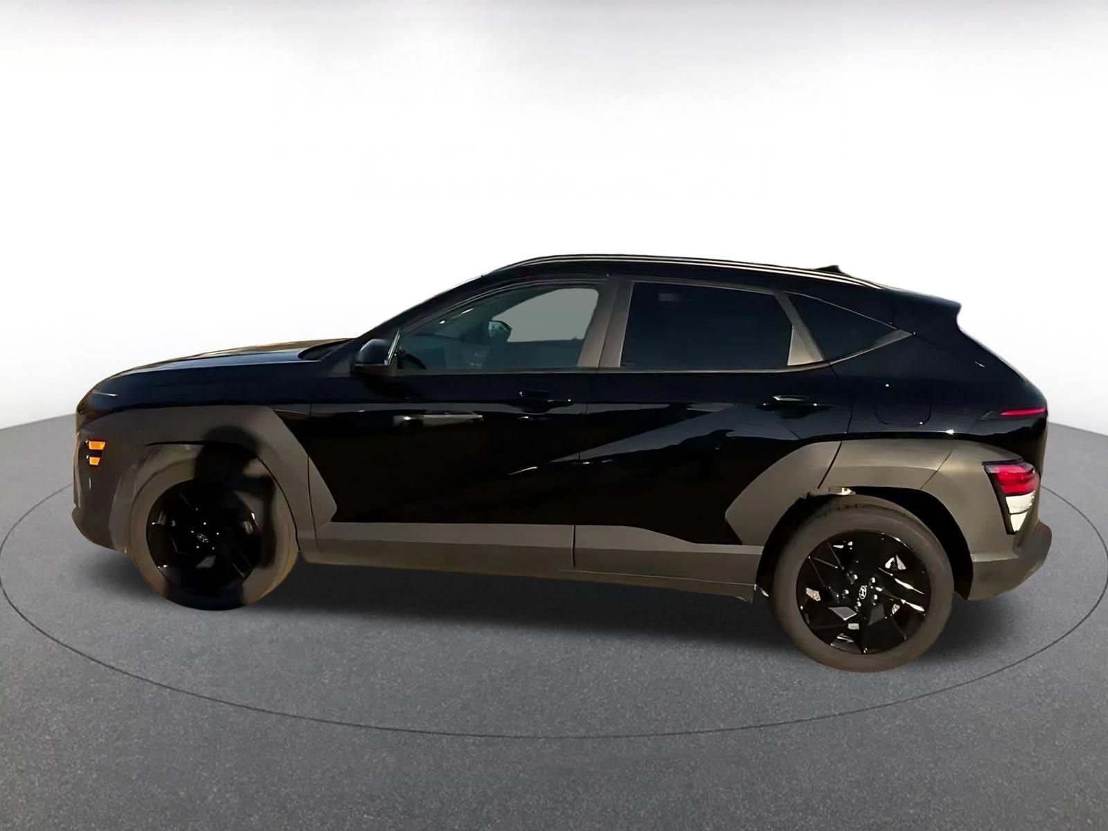 Used 2026 Hyundai Kona SEL Sport FWD image 8