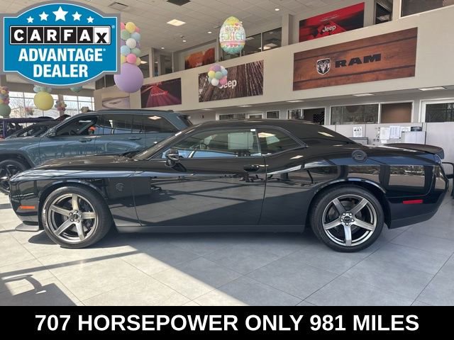 Used 2022 Dodge Challenger SRT Hellcat w/ SRT Black Package RWD image 13
