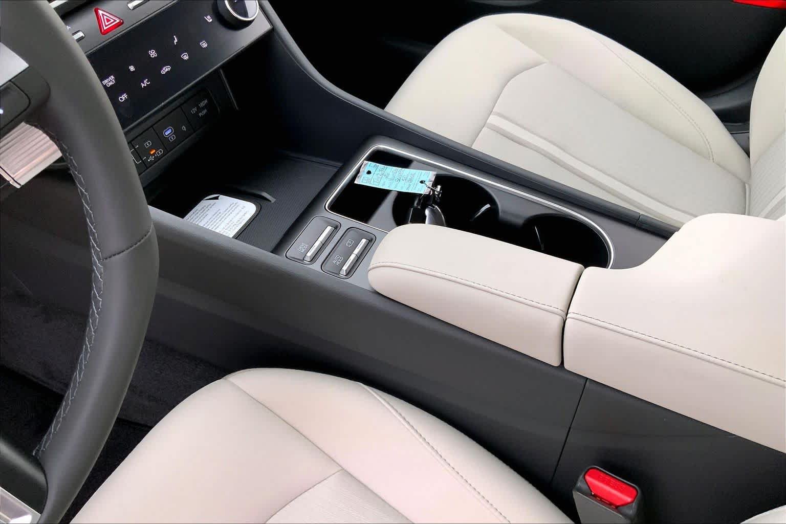 New 2026 Hyundai Sonata SEL FWD image 8