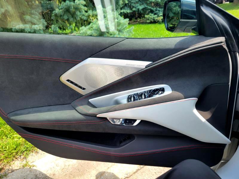 Used 2023 Chevrolet Corvette Stingray Premium Conv w/ Z51 Performance Package image 9
