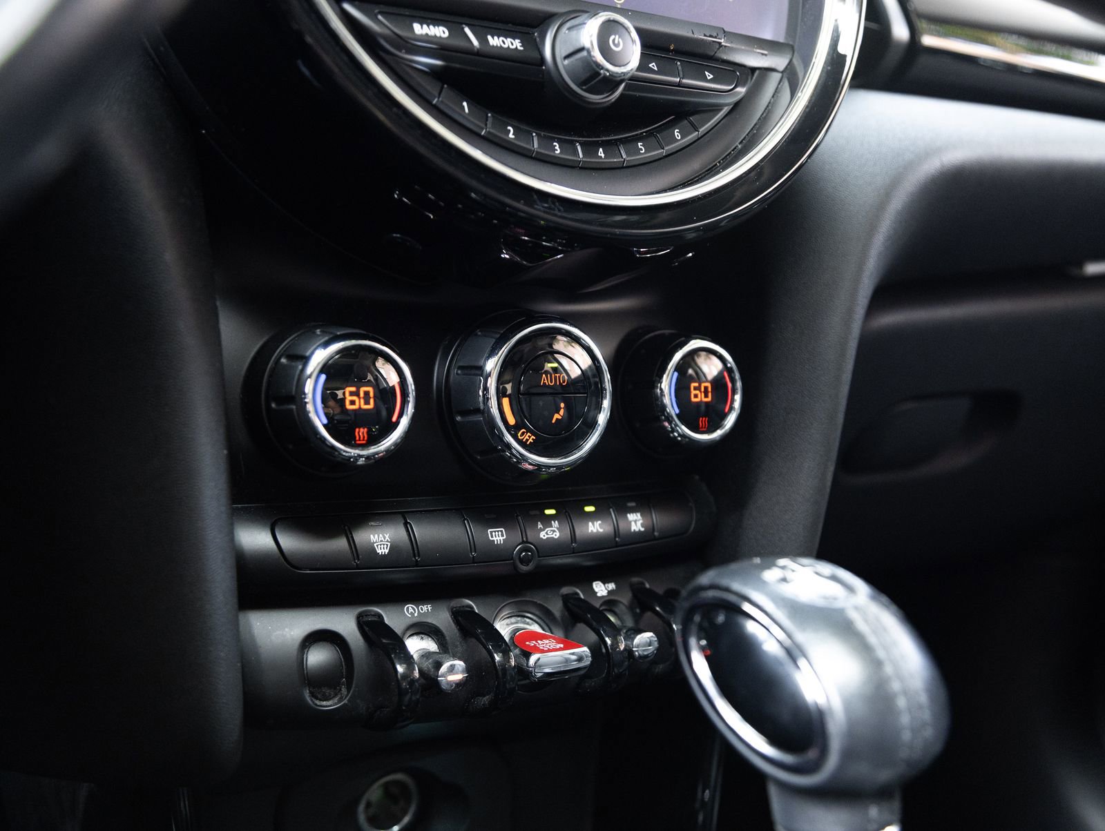 Used 2015 MINI Cooper S FWD image 24