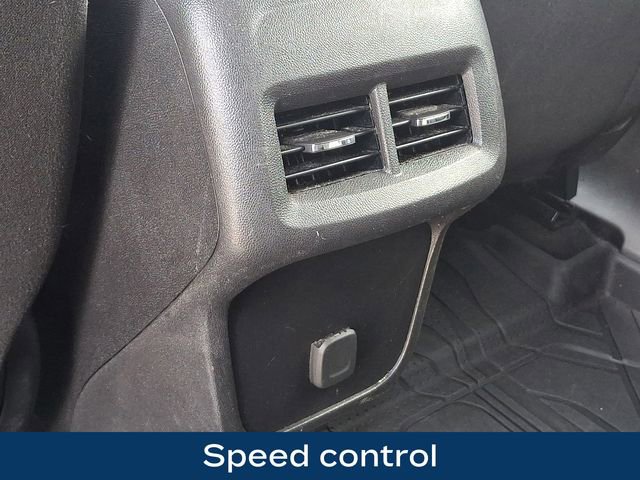 Used 2018 Chevrolet Equinox LT AWD/4WD image 21
