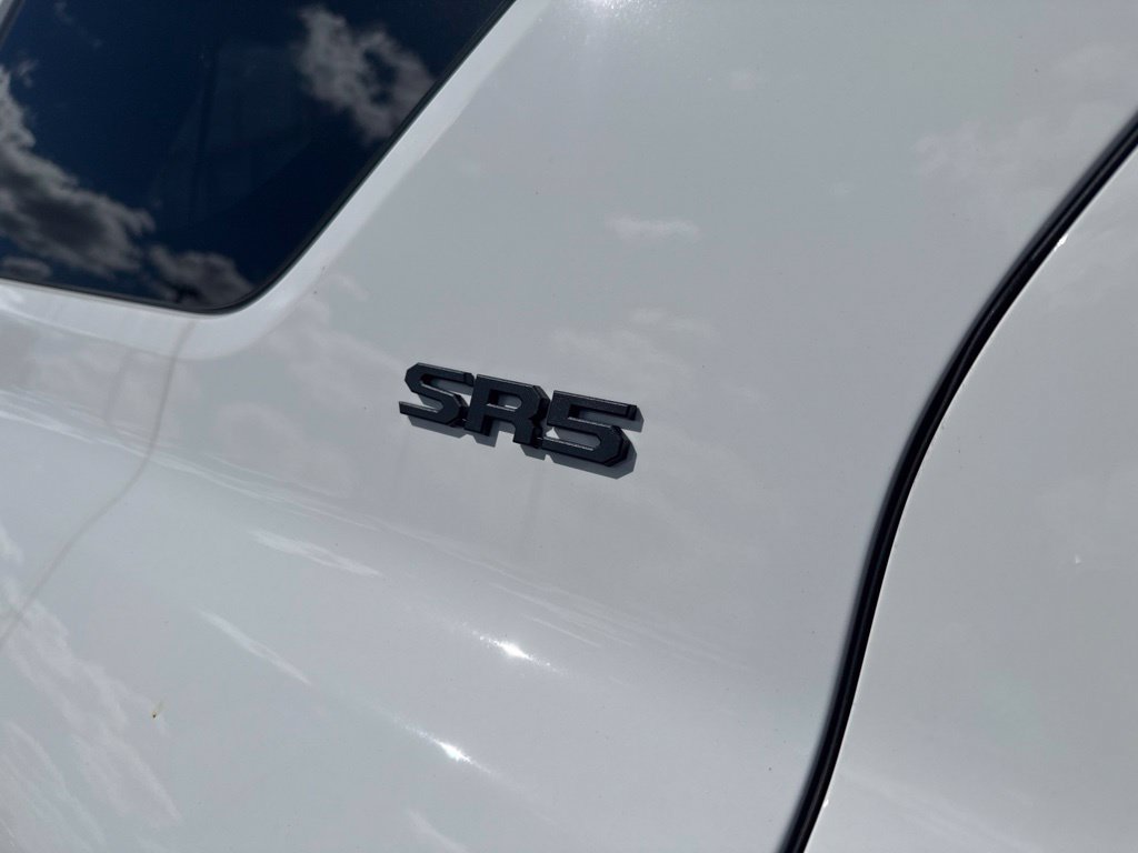 New 2026 Toyota 4Runner SR5 AWD/4WD image 4