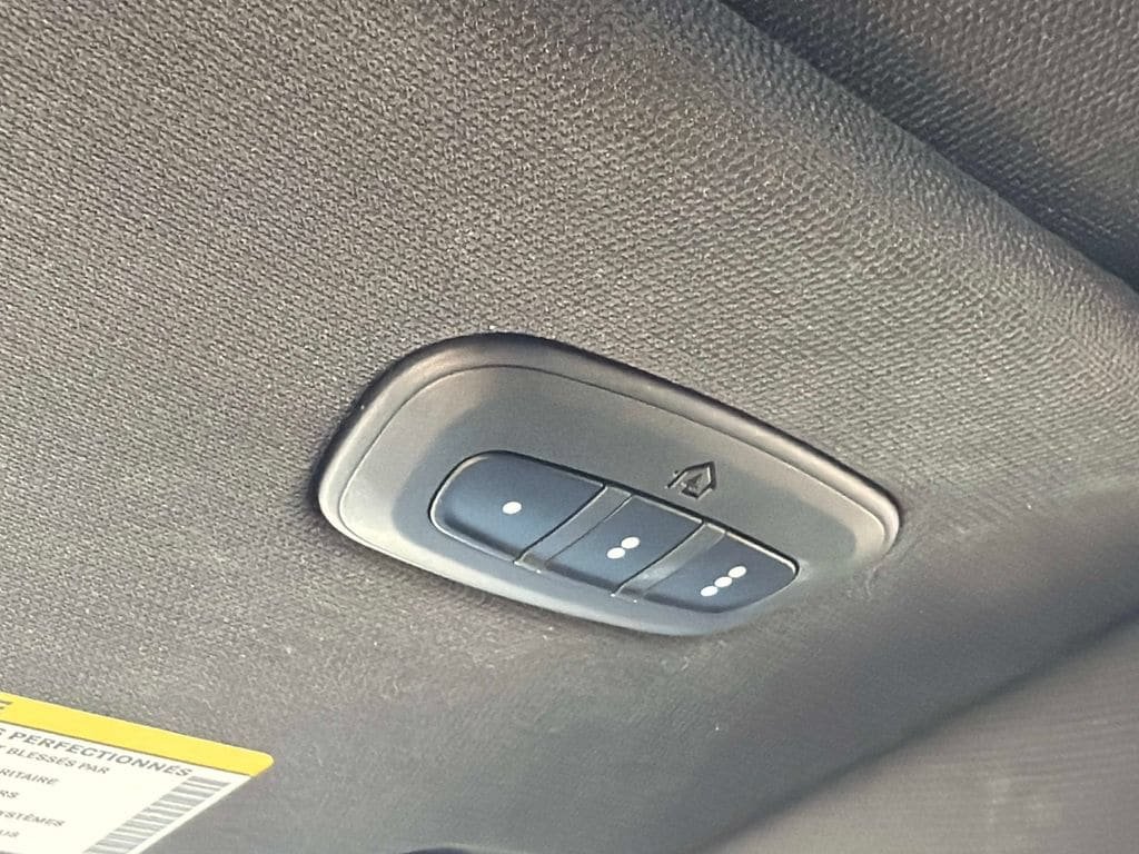 Used 2021 RAM 1500 Laramie w/ Night Edition AWD/4WD image 32