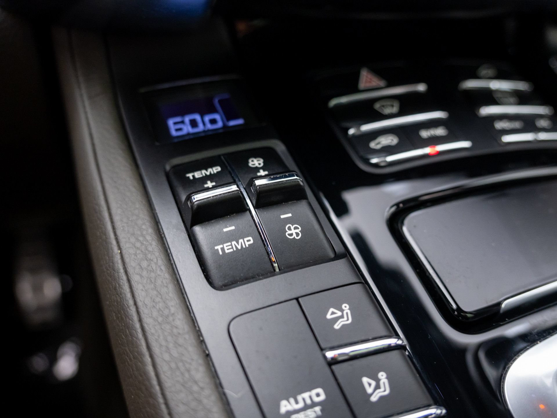 Used 2018 Porsche Cayenne S AWD/4WD image 22