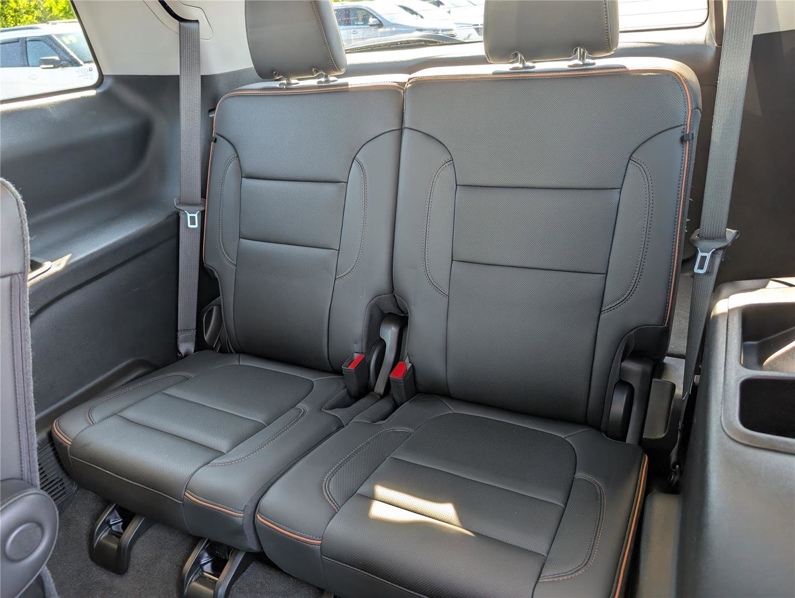 Used 2023 GMC Acadia AT4 w/ Trailering Package AWD/4WD image 16