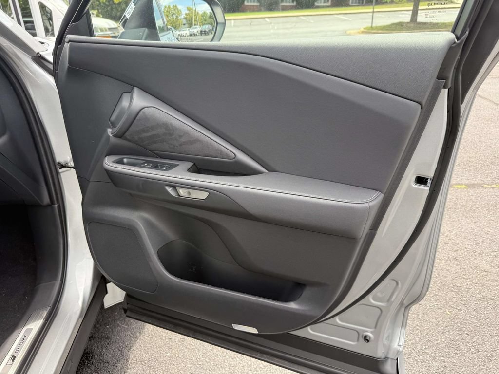 Used 2026 Lexus TX 500h AWD w/ Technology Package image 16