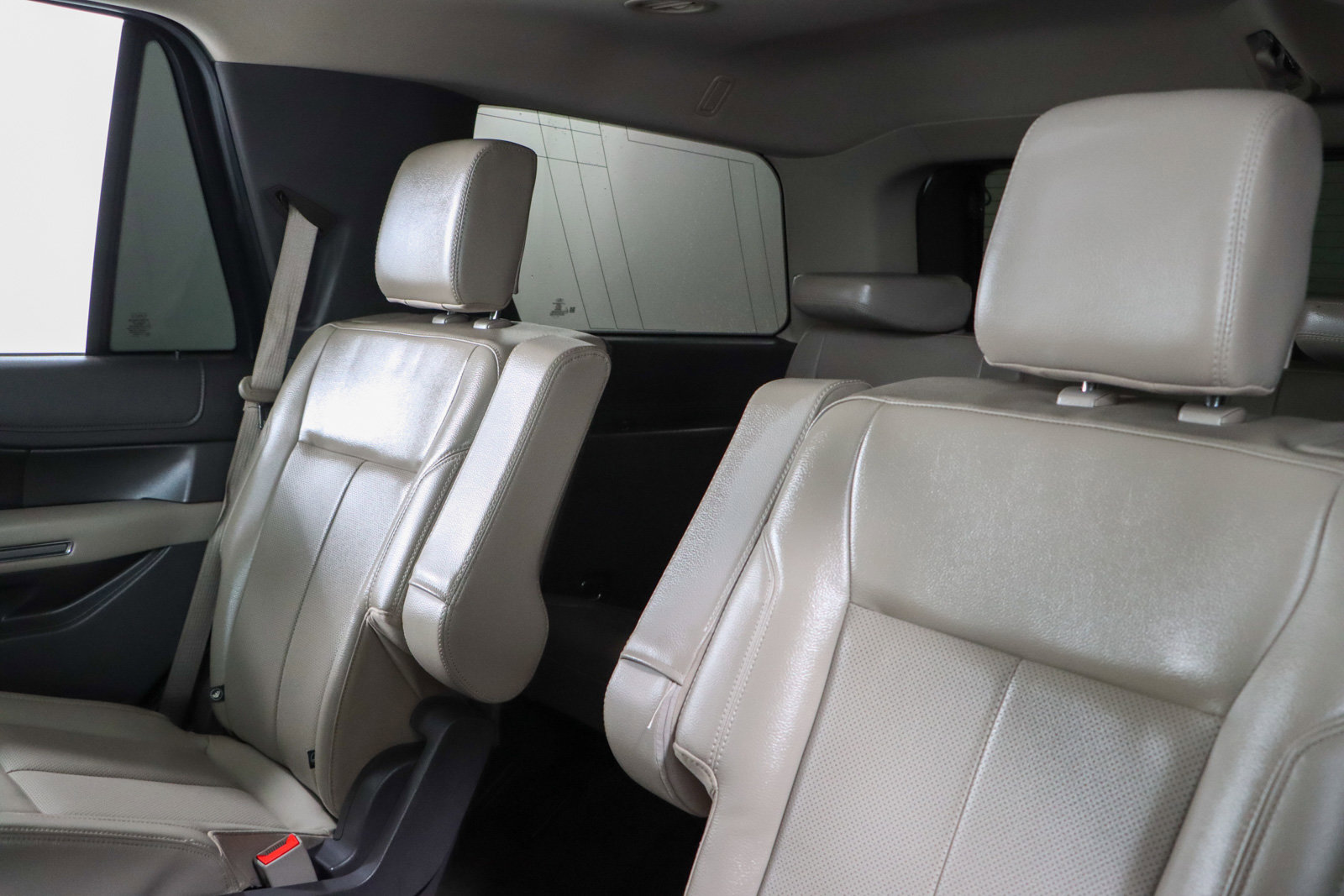 Used 2021 Ford Expedition XLT image 26