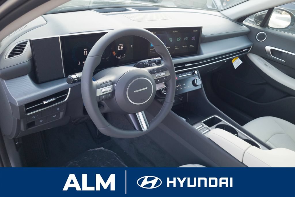 New 2026 Hyundai Sonata SEL FWD image 13