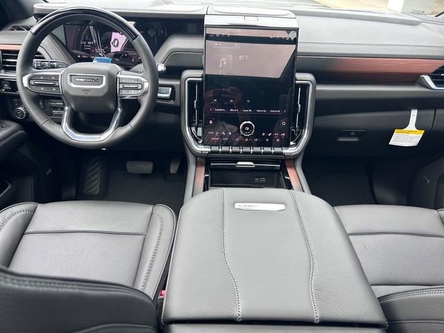 New 2025 GMC Yukon Denali w/ Denali Reserve Package image 15