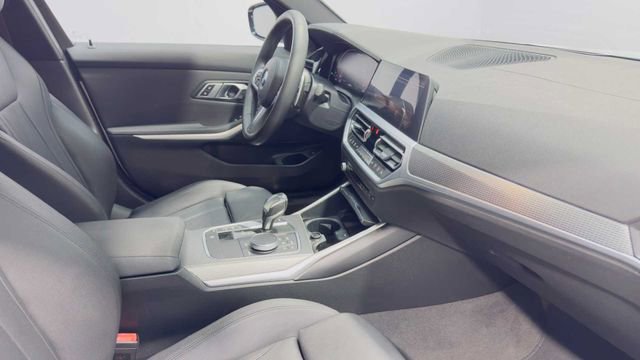 Used 2020 BMW M340i w/ Parking Assistance Package RWD image 12