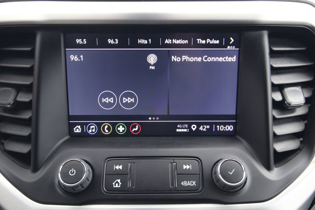 Used 2023 GMC Acadia SLE w/ Driver Convenience Package image 31