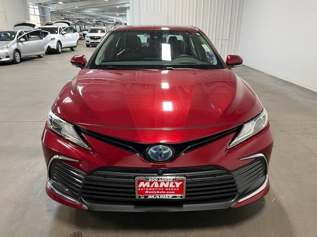 Used 2021 Toyota Camry XLE w/ Navigation Upgrade Package FWD image 8