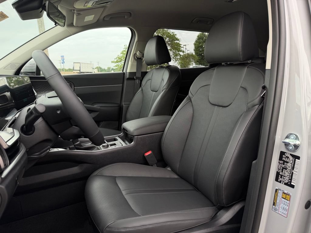 New 2026 Kia Sorento S FWD image 11