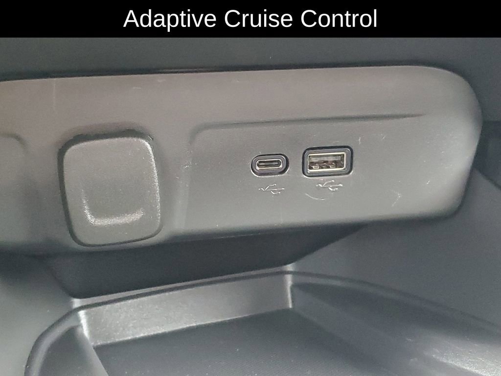 Used 2025 Chevrolet Trax ACTIV w/ Sunroof Package image 16