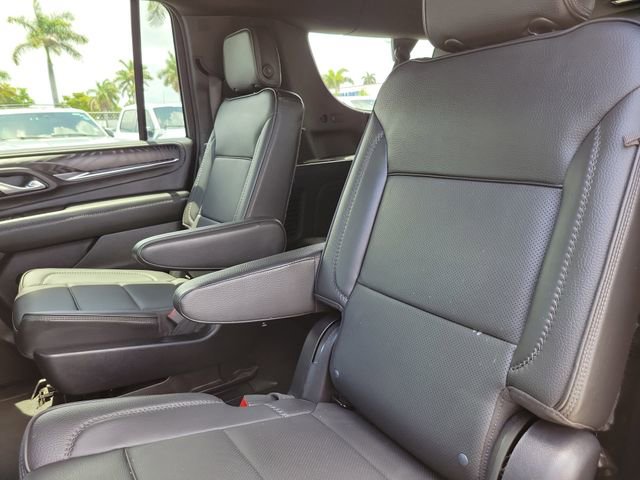Used 2022 GMC Yukon XL Denali AWD/4WD image 9