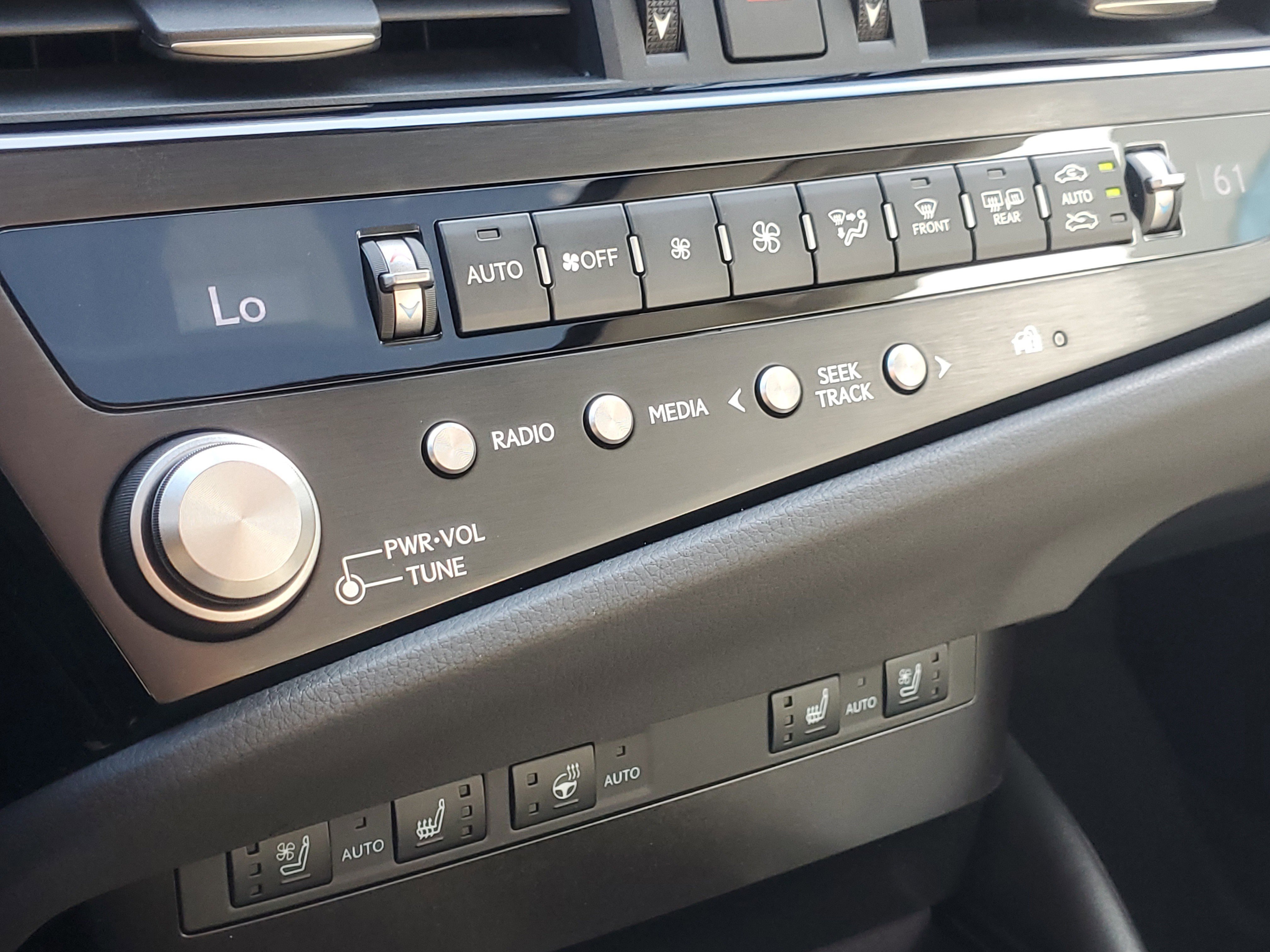 Certified 2025 Lexus ES 350 w/ Premium Package image 34