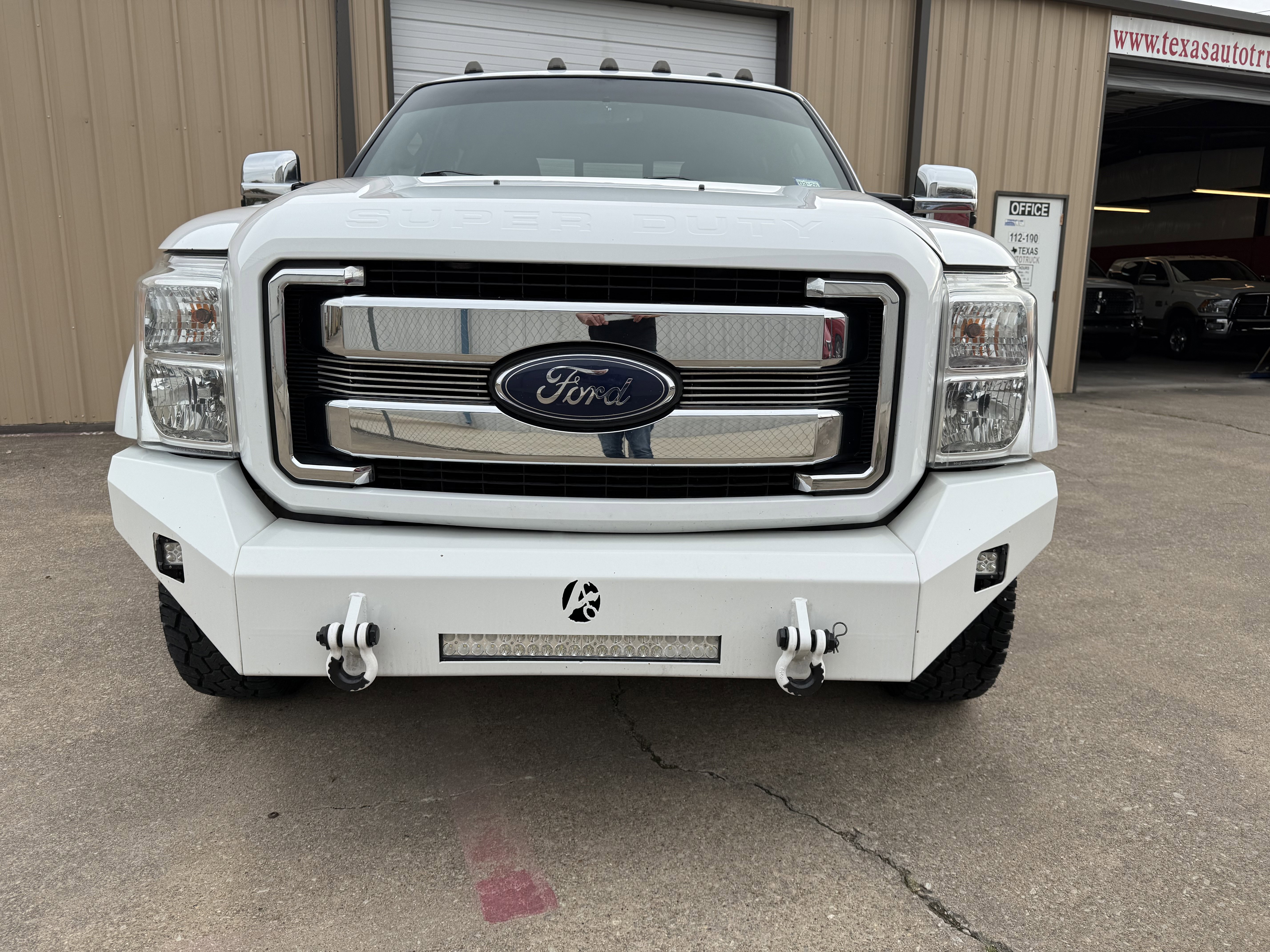 Used 2016 Ford F350 King Ranch w/ King Ranch w/Chrome Package image 11