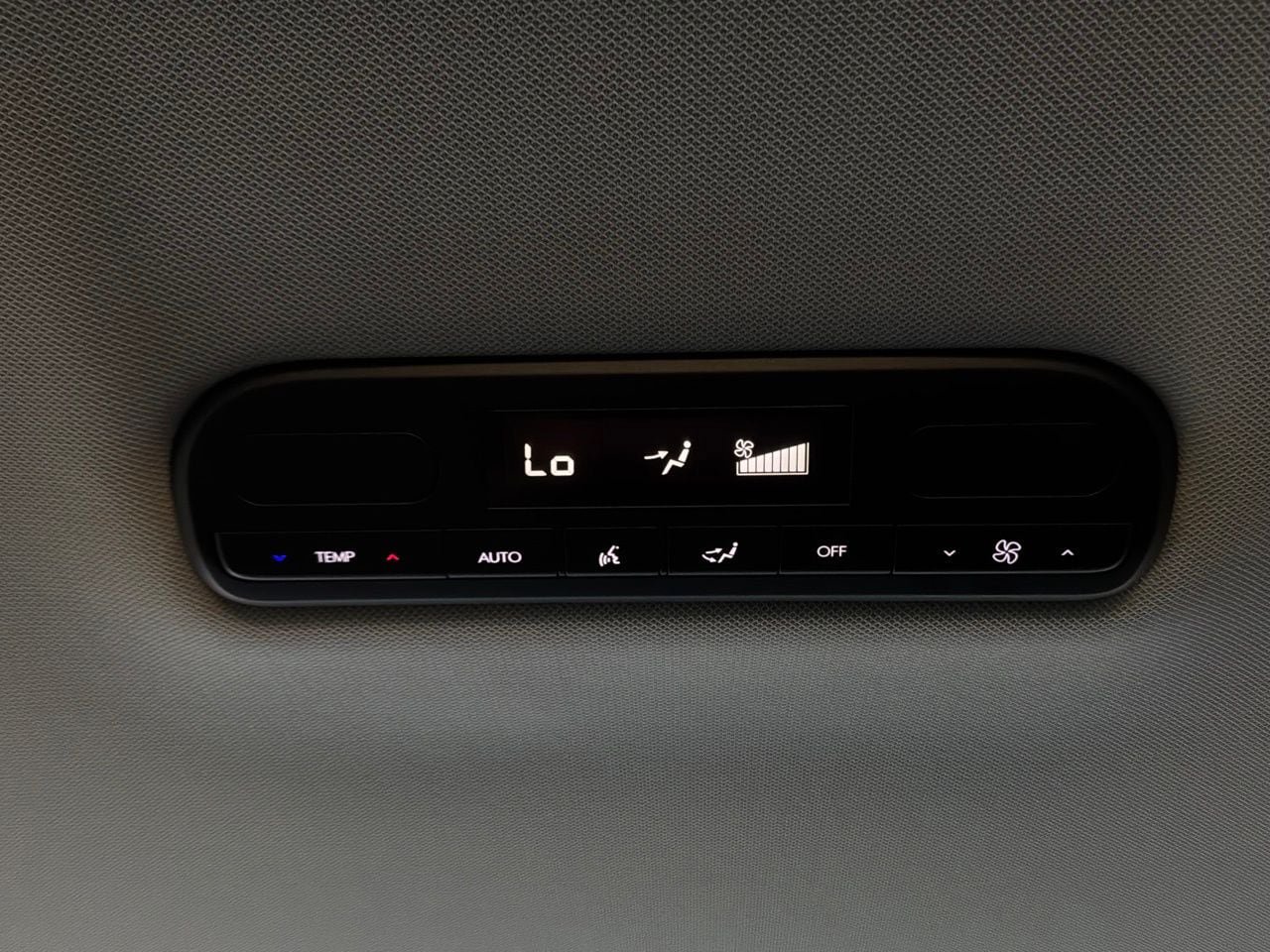 Used 2026 Hyundai Palisade SEL FWD image 17