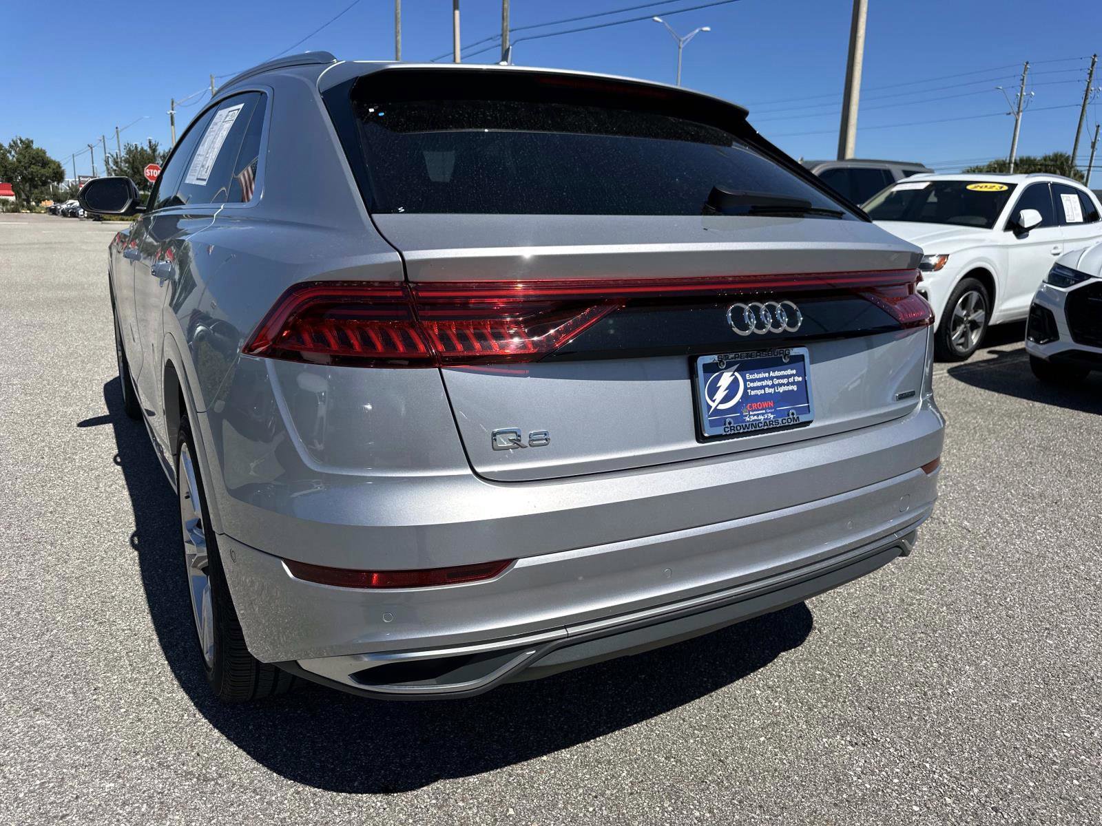 Used 2022 Audi Q8 Premium Plus image 10