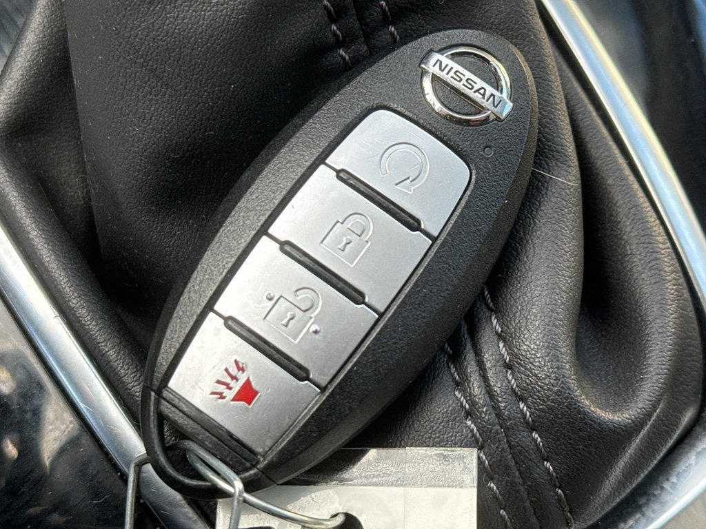 Certified 2021 Nissan Rogue Sport SV image 37